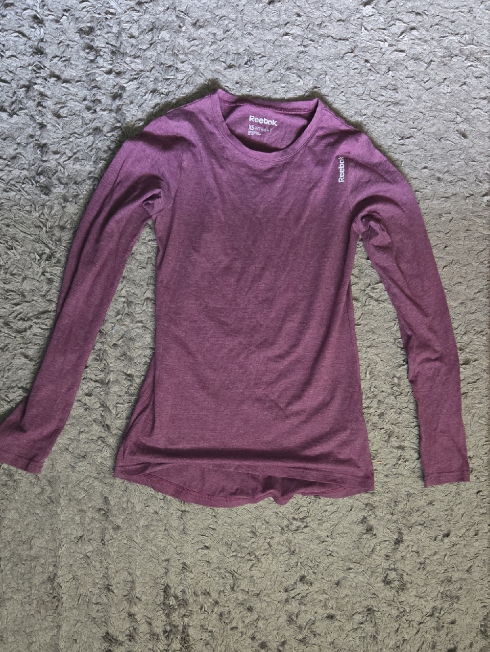Reebok Xs Women's Long Sleeve Crew Top - Plum Heather Like New